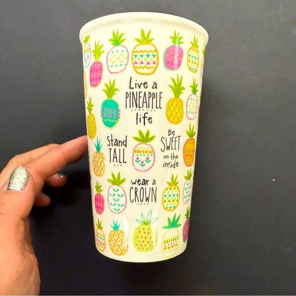 Natural Life gold pineapple stand tall wear a crown Ceramic coffee tea cocoa Cup - Picture 1 of 9